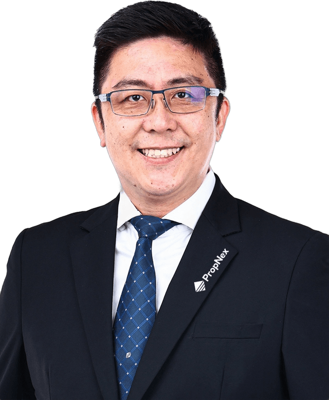 Derek Ong, Senior Associate Director